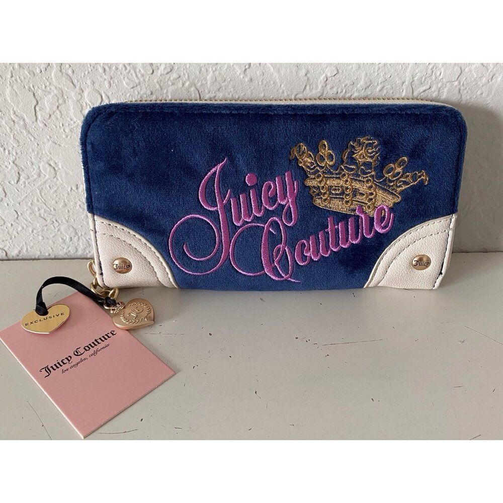 Juicy Couture Key To Juicy Gusset Large Zip Around Wallet Regal Blue Velour NEW